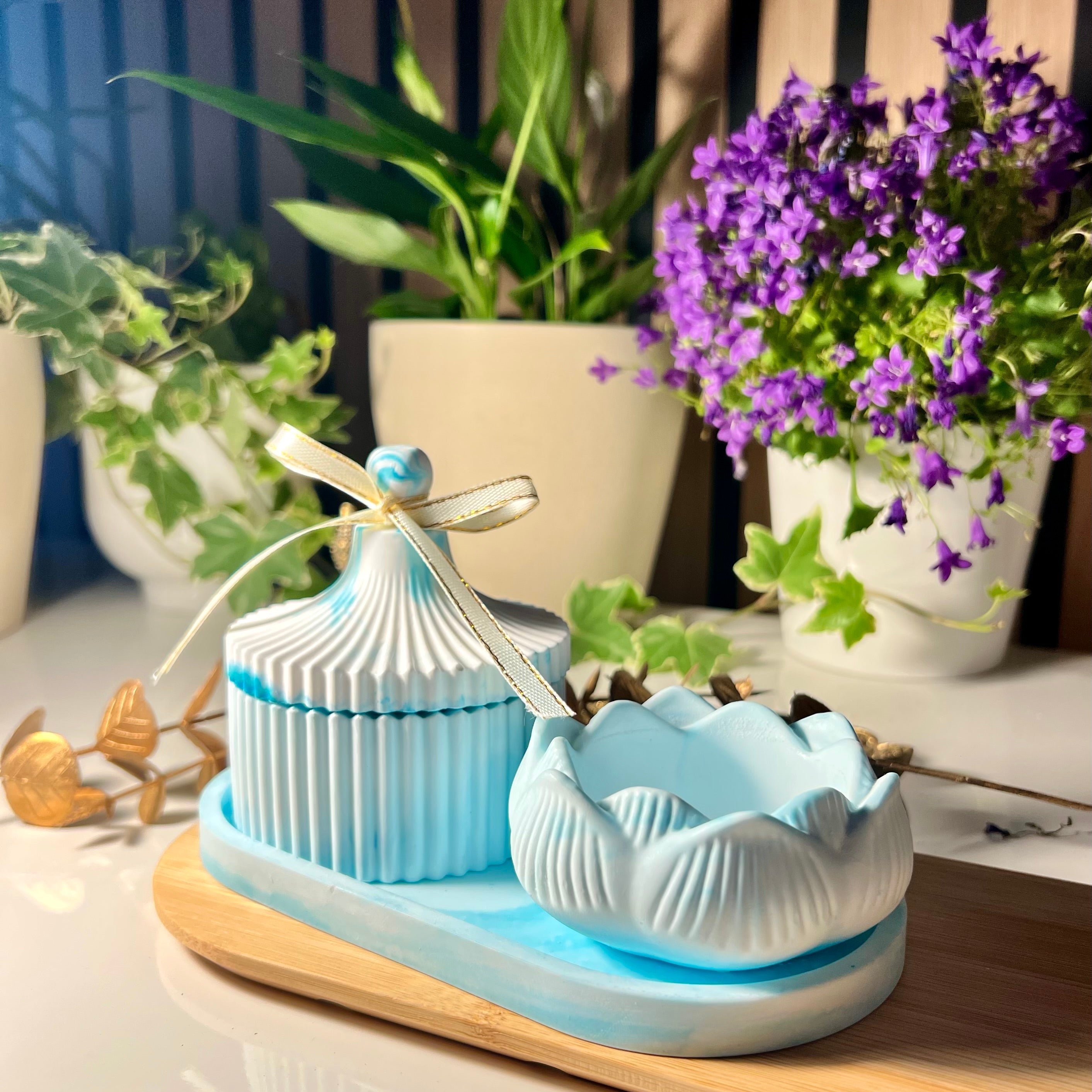 Conjunto Decorativo em Gesso Artesanal