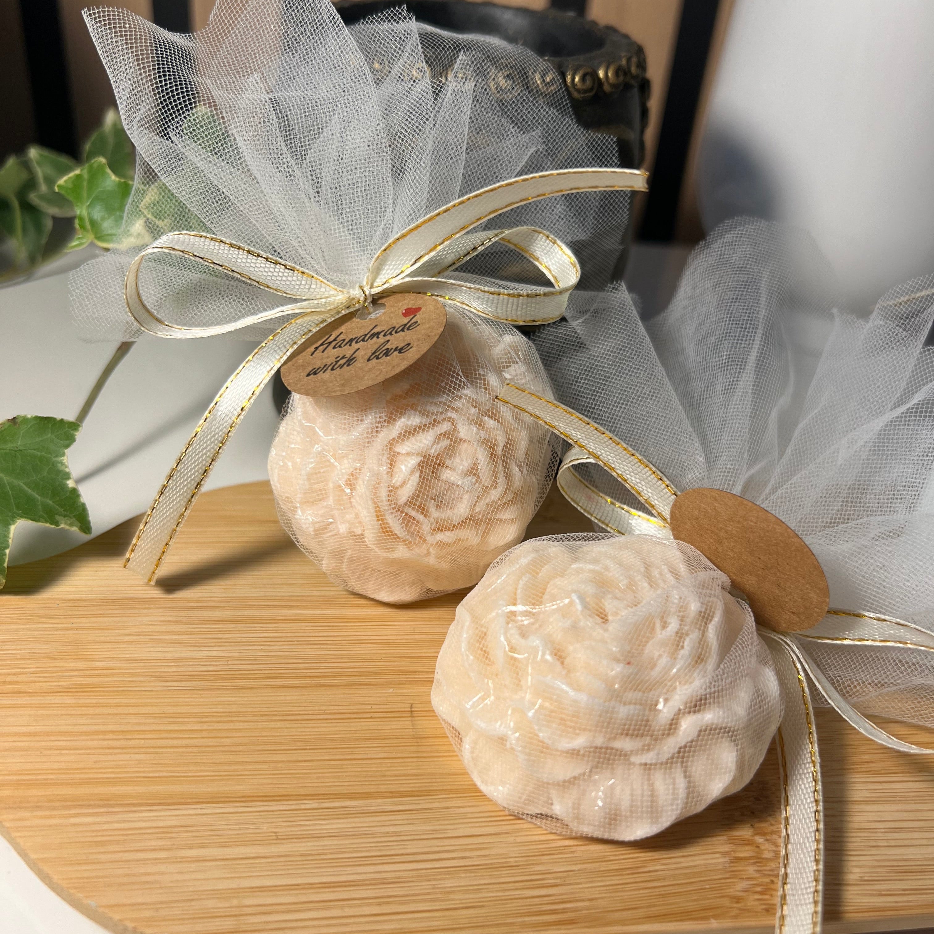Lembrança Vela Peonia com Tule